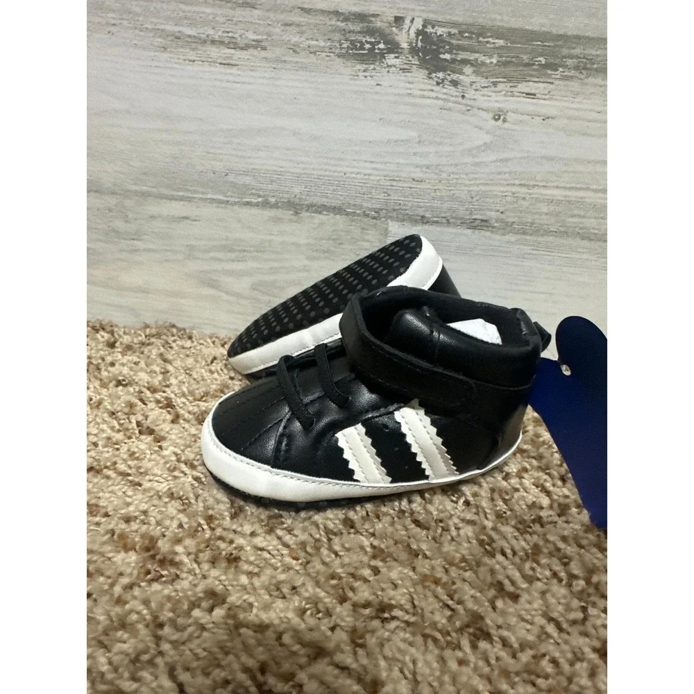 Crib Shoes Boys 12-18M Black High Top Striped Sneaker NWT